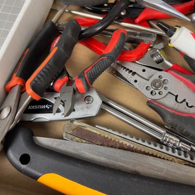 Hand Tools: Pliers, Cutters and Needle Nose 