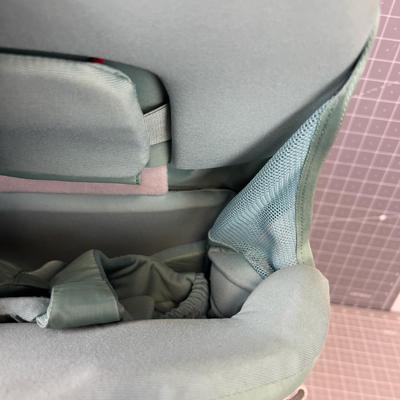 OSPREY Large Green Poco Light Child Carrier (or Dog) 