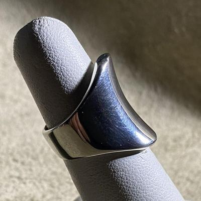 modernist Italian Designer ITAOR STERLING RING SIZE 6