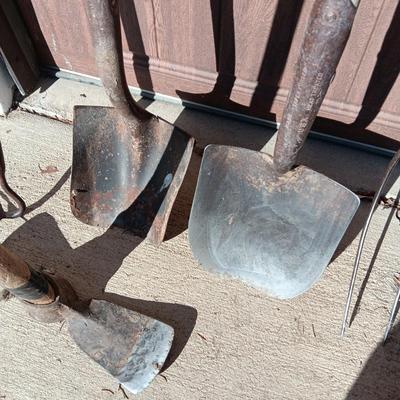 PICK AXE, SHOVELS, PITCH FORK, HOE AND PUSH BROOM