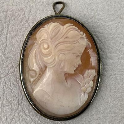 vintage victorian style CAMEO BROOCH PENDANT