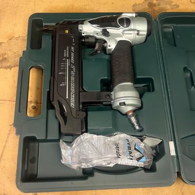 Hitachi Finish & Brad Nailer & Surebonder Stapler (B1-MG)