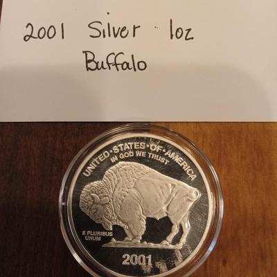 2001 Silver round