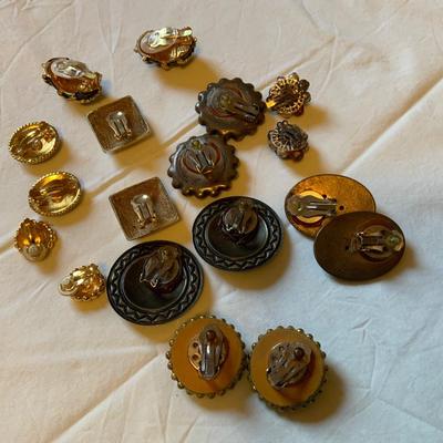 Lot of Vintage Clip on Earrings