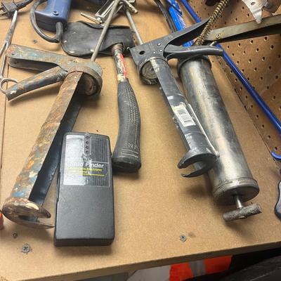 Levels, Saws, Hammers & More (B1-MG)