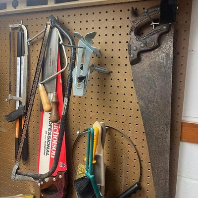 Levels, Saws, Hammers & More (B1-MG)