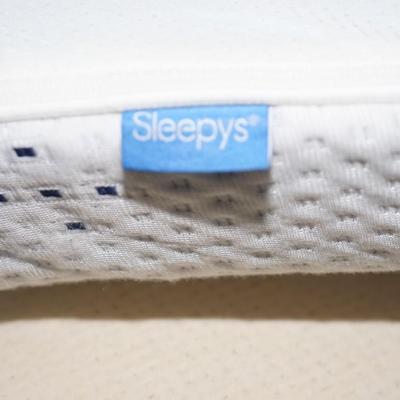 MODERN STYLE QUEEN SIZE PLATFORM BED WHITEWASH OAK W/LEATHER HEADBOARD