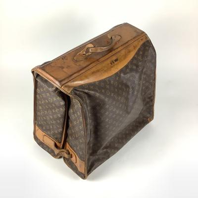 529 Authentic Vintage LOUIS VUITTON 1970's Foldable Suitcase