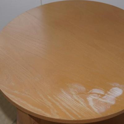 OAK ROUND TOP END TABLE. WITH SHELF BELOW