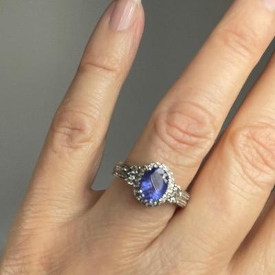 Sterling Silver blue stone ring 7