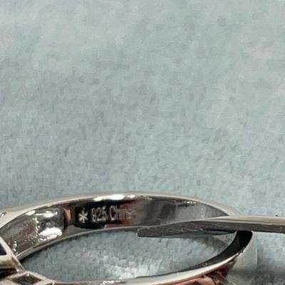 Sterling Silver blue stone ring 7