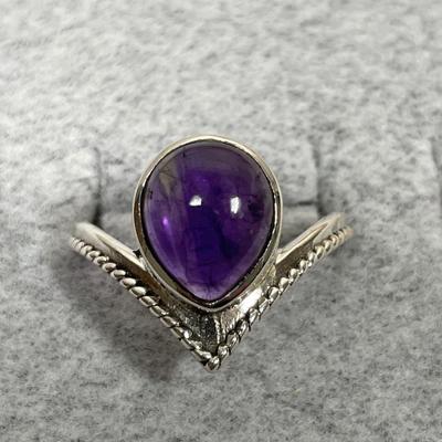 Amethyst Sterling silver ring 9