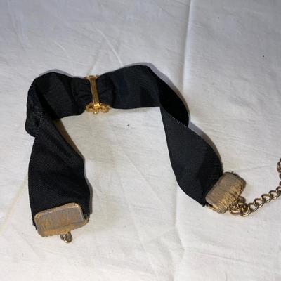 Vintage Art Choker necklace with Victorian Lady