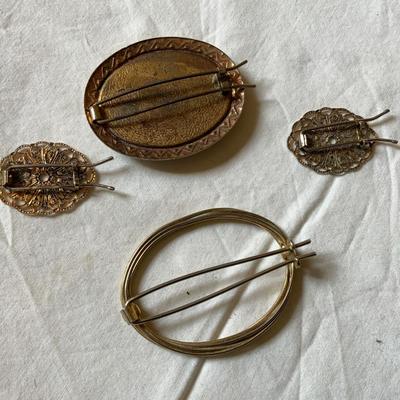 Lot of Vintage barrettes