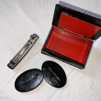 Lot of Vintage Victorian inspired items