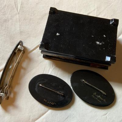 Lot of Vintage Victorian inspired items