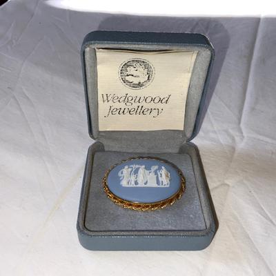 Wedgewood Jasperware Gold Plated Brooch
