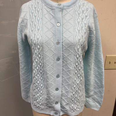 Vintage Ladies Light Blue Cardigan