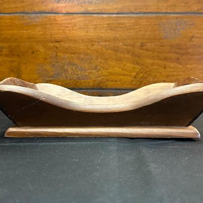 Vintage & Modern Wood Salad Bowls and Decorative Pieces