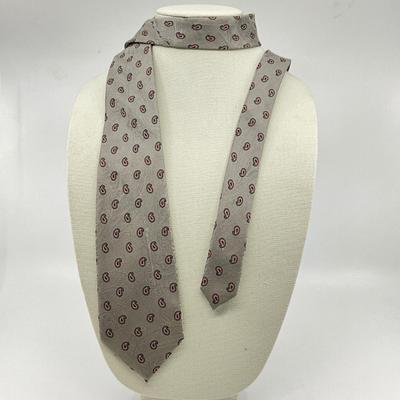 545 LANVIN Paisley Printed Grey Tie