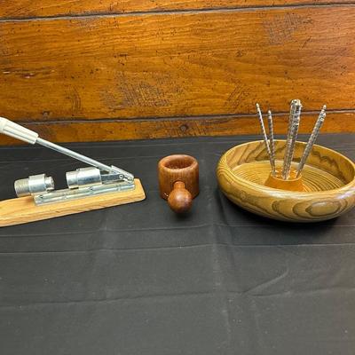 Vintage Wood Nut Crackers