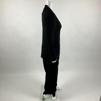 547 MAX MARA 2-Piece Black Suit with Pants