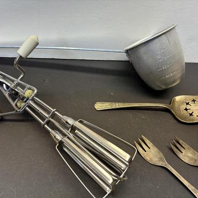 Vintage Kitchen Lot