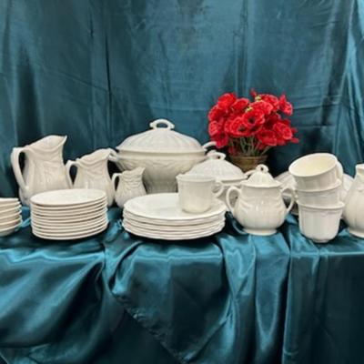 Royal Staffordshire Wilkinson Ironstone Pottery