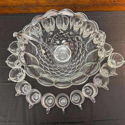 Beautiful, Vintage Punch Bowl and Cups