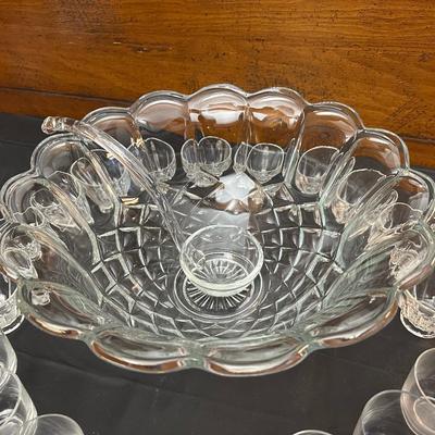 Beautiful, Vintage Punch Bowl and Cups