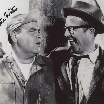 Jonathan Winters signed movie photo