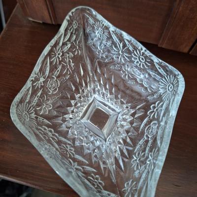 EAPG Nut Bowl