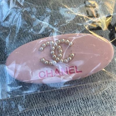 Chanel Pink hair barrette NEW