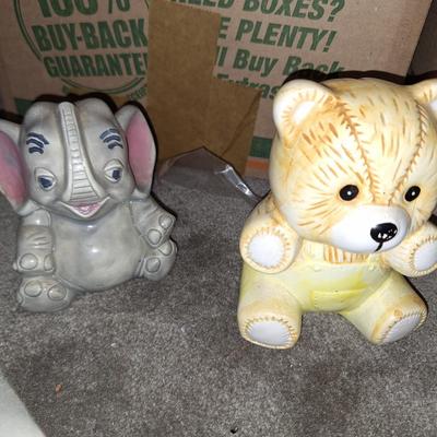 2 Piggy Banks