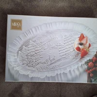 Mikasa Platter