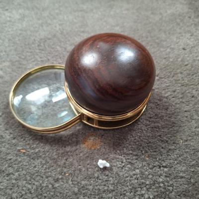 Desk Magnifier