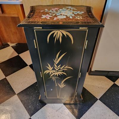 Ornate Mirror Top Jewelry Chest Dresser 19x12x33