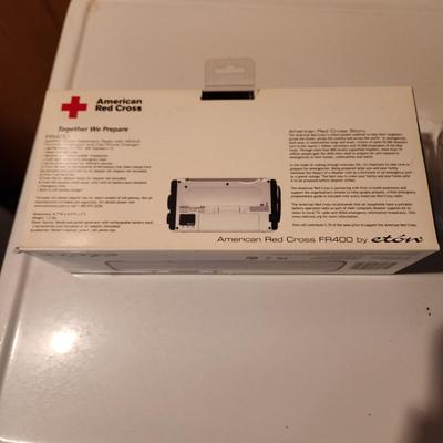 2 Emergency AM FM Radios American Red Cross FR4000 Eton Freeplay Self Powered Radio Solar Windup