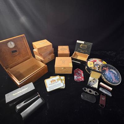 Cigar Aficionado Accessories (D-ES)