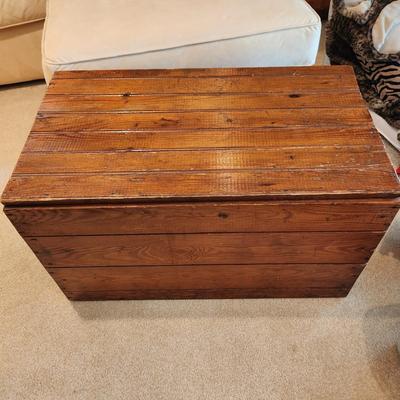 Solid Wood Chest Trunk 31x17x18