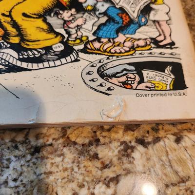 R. Crumb's Head Comix Uneeda Comix Comic Books