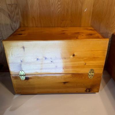916 Handmade Pine Lift Top Chest