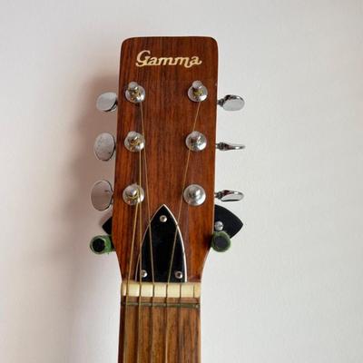 917 Gamma 6 String Guitar