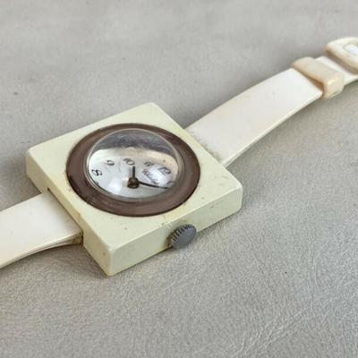 mod vintage CHALET SWISS FASHION WATCH mechanical analog 