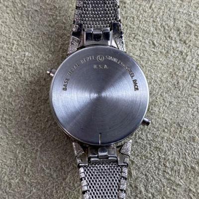futuristic space age NATIONAL SEMICONDUCTOR LCD DIGITAL WOMEN'S WATCH
