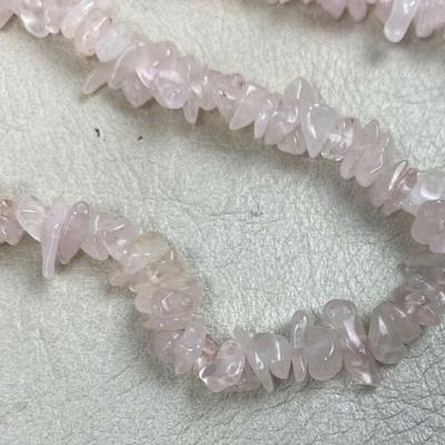GENUINE ROSE QUARTZ GEMSTONE CHIP NECKLACE 34" 