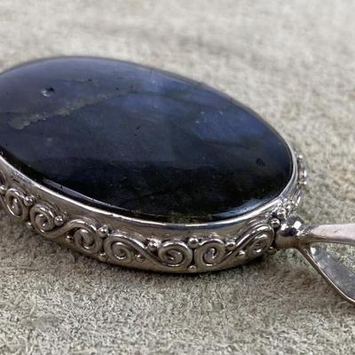 SAJEN BALINESE STERLING SILVER ABALONE & LABRADORITE PENDANT