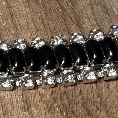 CRYSTAL RHINESTONE & BLACK ONYX DRESS BRACELET