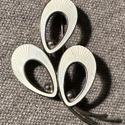 JEMAX DENMARK STERLING & GUILLOCHE ENAMEL BROOCH KARIN PEDERSEN DESIGN