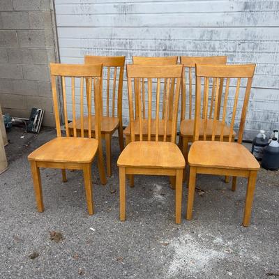 6- Birch or Maple dining Chairs High Back!!